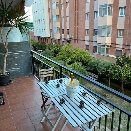 Apartamento Apartment *